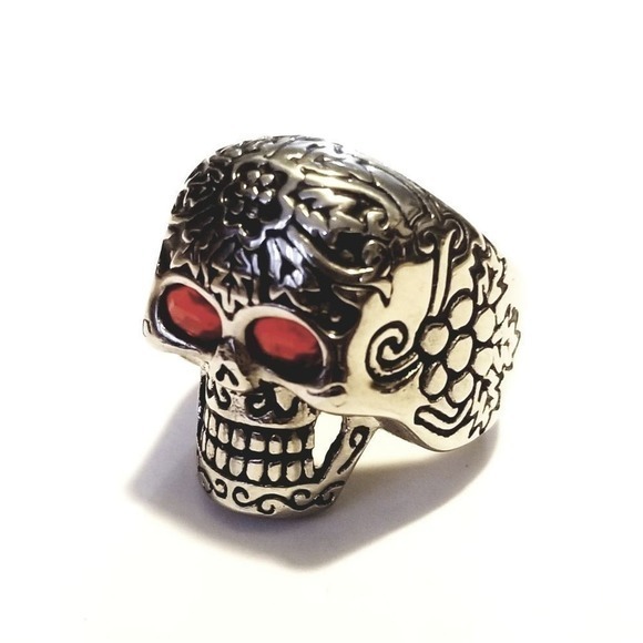 New stainless steel skull ring w/red eyes size 11 - Picture 1 of 4
